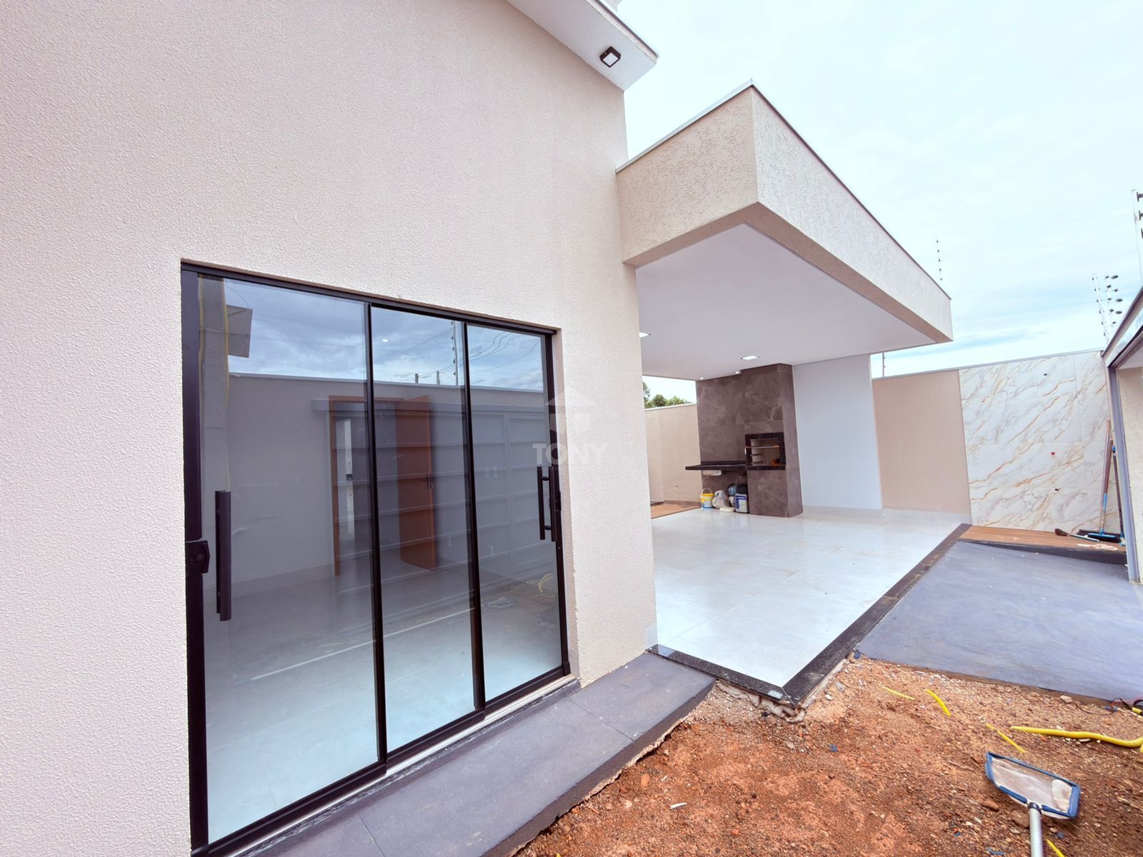 Casa à venda com 3 quartos, 2 suítes, 2 vagas e 105m² no Plano Diretor Sul, Palmas (TO) — foto 14 de 16