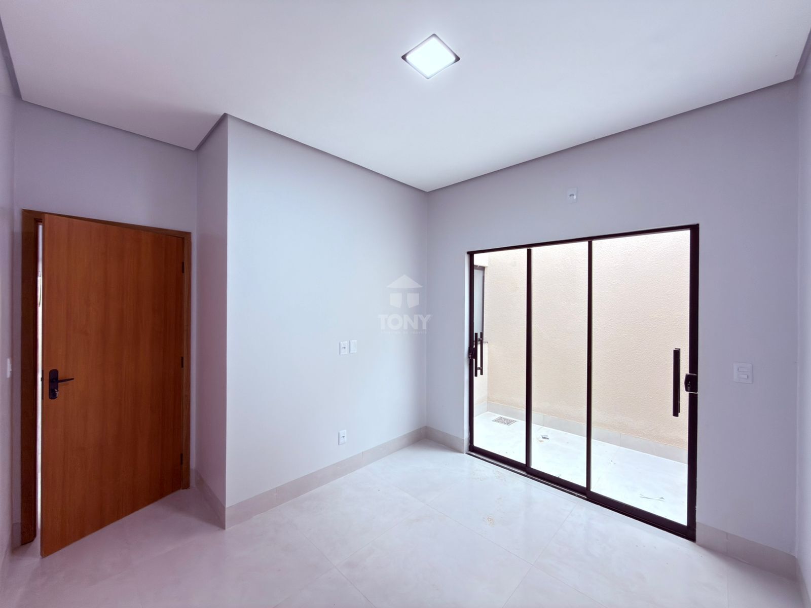 Casa à venda com 3 quartos, 2 suítes, 2 vagas e 105m² no Plano Diretor Sul, Palmas (TO) — foto 13 de 16