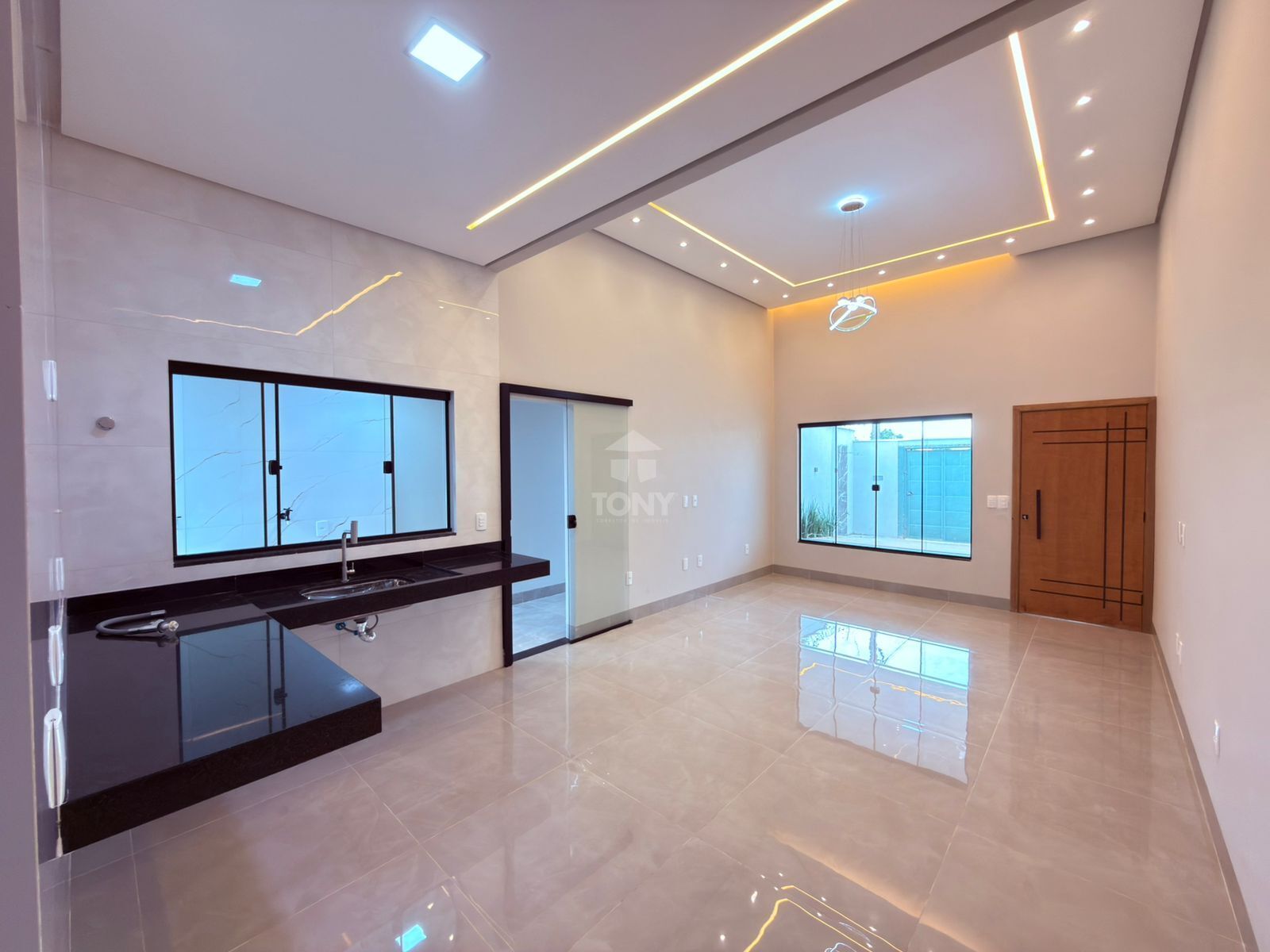 Casa à venda com 3 quartos, 1 suíte, 2 vagas e 111m² no Plano Diretor Sul, Palmas (TO) — foto 5 de 13