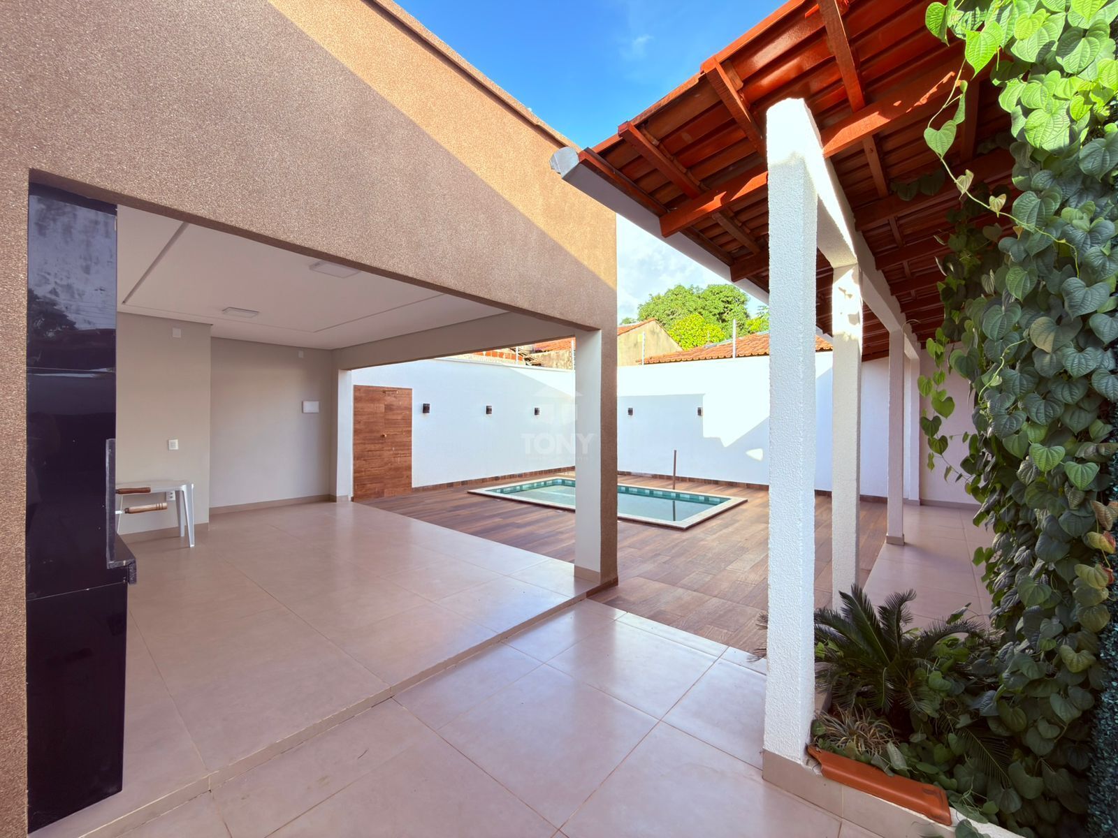 Casa à venda com 4 quartos, 1 suíte, 4 vagas e 231m² no Plano Diretor Norte, Palmas (TO) — foto 6 de 24