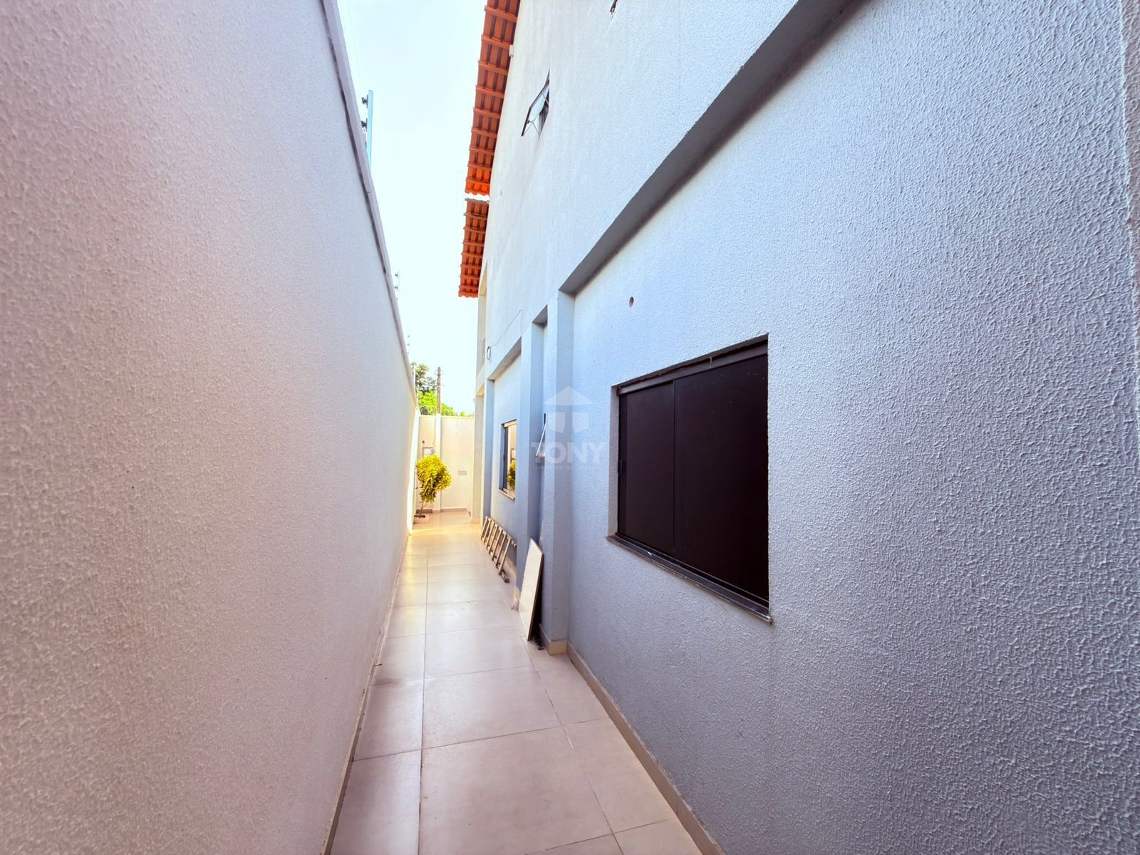 Casa à venda com 4 quartos, 1 suíte, 4 vagas e 231m² no Plano Diretor Norte, Palmas (TO) — foto 21 de 24
