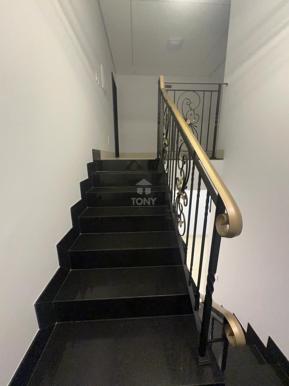 Casa à venda com 3 quartos, 3 suítes, 4 vagas e 236m² no Plano Diretor Sul, Palmas (TO) — foto 12 de 30