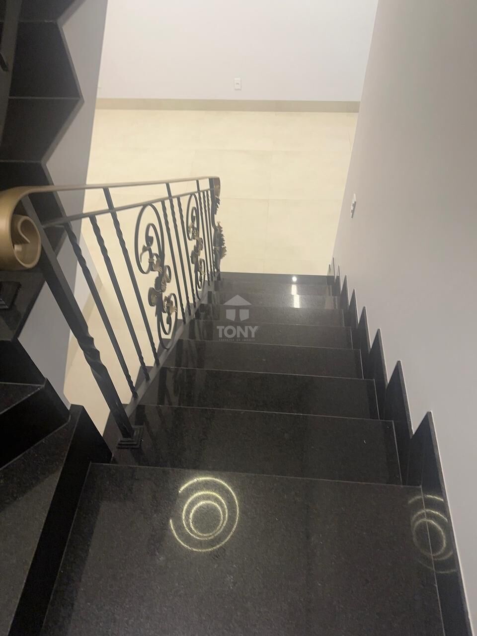 Casa à venda com 3 quartos, 3 suítes, 4 vagas e 236m² no Plano Diretor Sul, Palmas (TO) — foto 11 de 30
