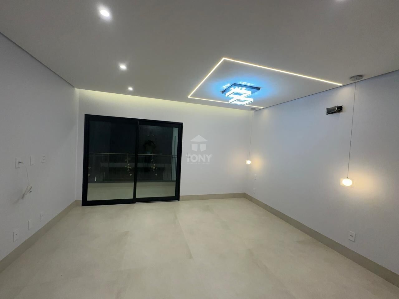 Casa à venda com 3 quartos, 3 suítes, 4 vagas e 236m² no Plano Diretor Sul, Palmas (TO) — foto 15 de 30