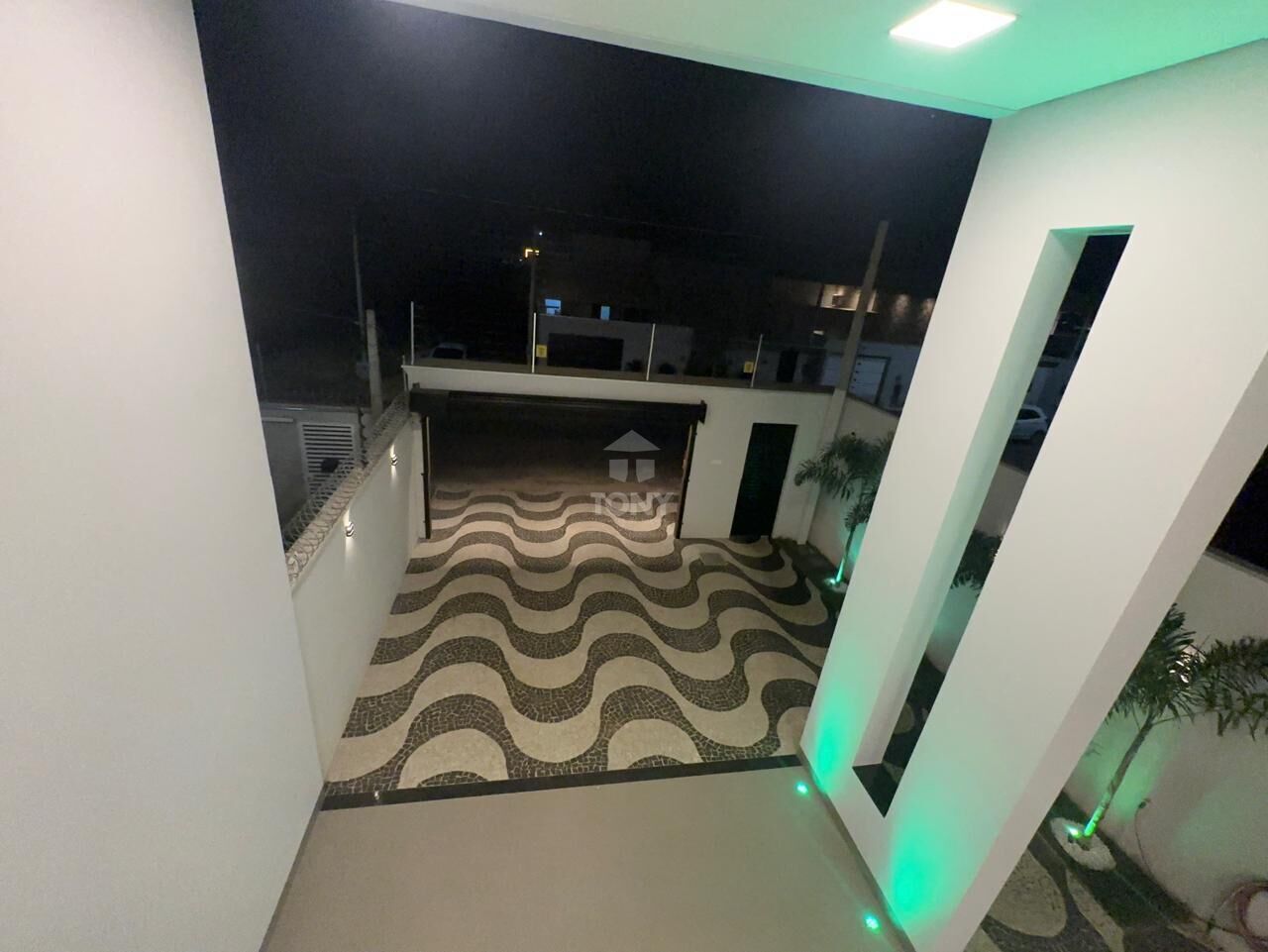 Casa à venda com 3 quartos, 3 suítes, 4 vagas e 236m² no Plano Diretor Sul, Palmas (TO) — foto 6 de 30