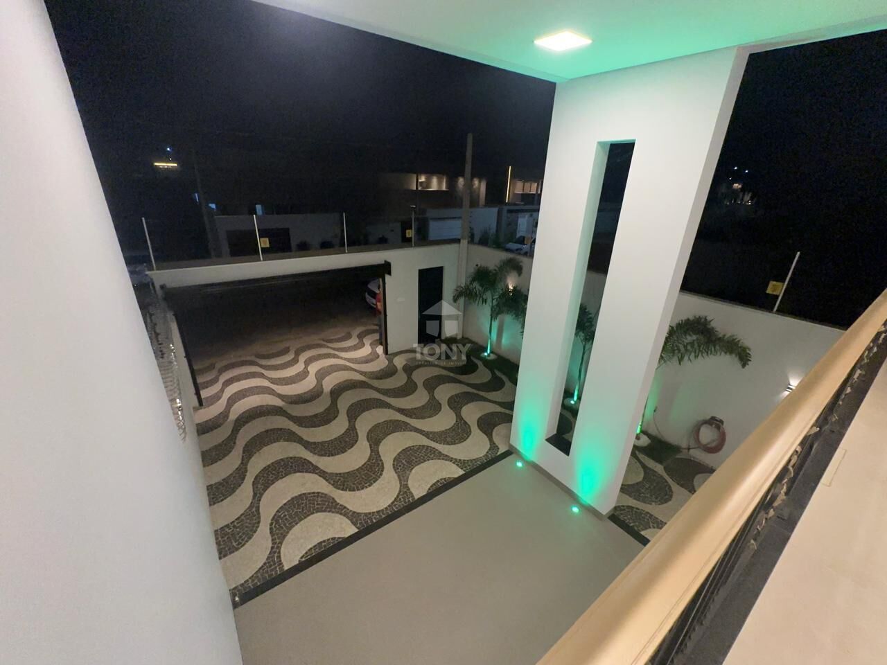 Casa à venda com 3 quartos, 3 suítes, 4 vagas e 236m² no Plano Diretor Sul, Palmas (TO) — foto 4 de 30