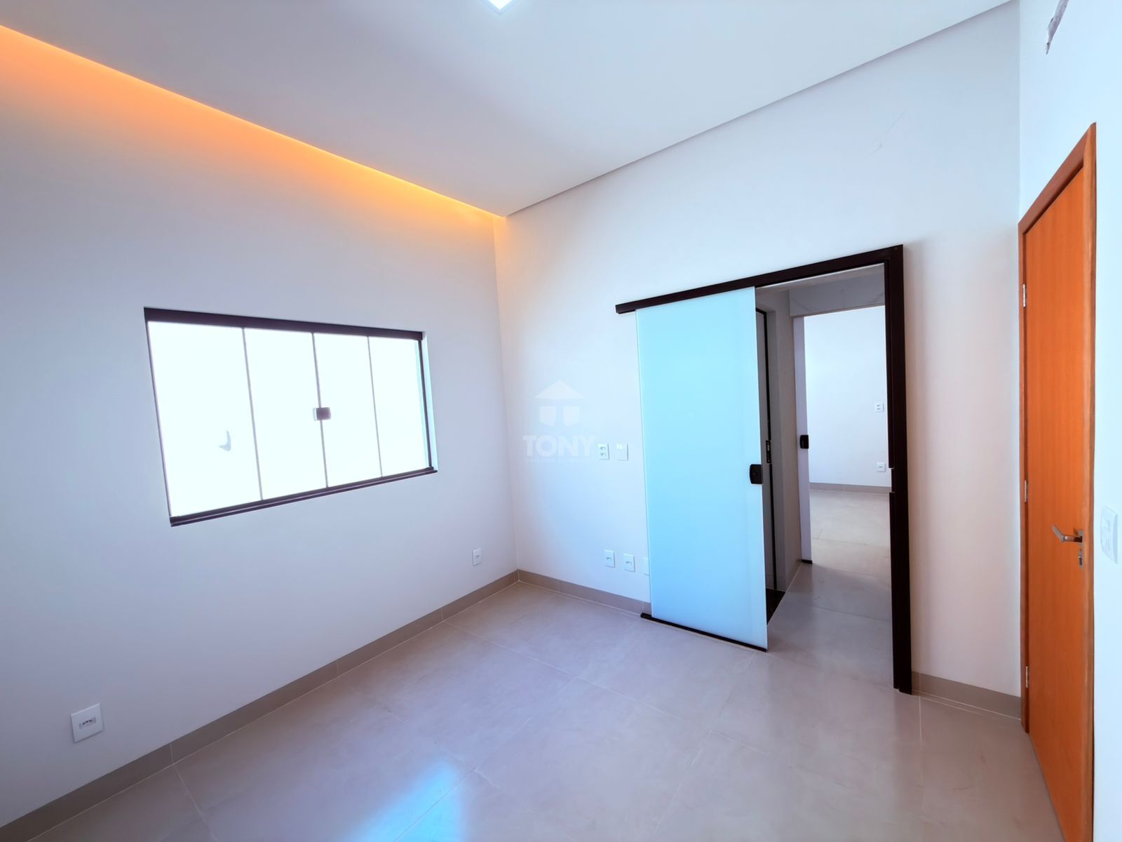 Casa à venda com 2 quartos, 1 suíte, 2 vagas e 107m² no Plano Diretor Sul, Palmas (TO) — foto 11 de 13