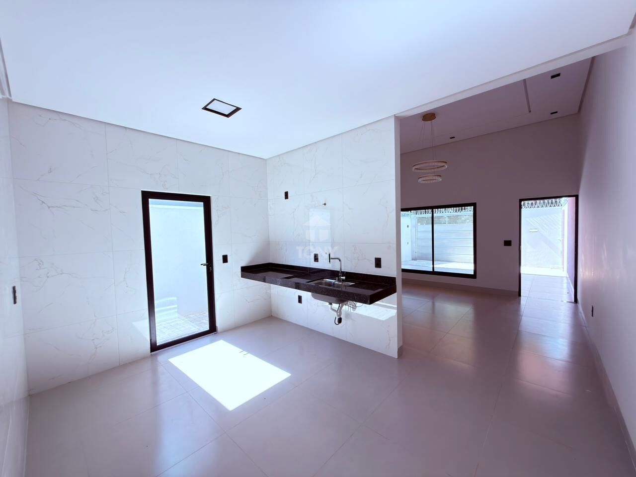Casa à venda com 3 quartos, 1 suíte, 2 vagas e 100m² no Plano Diretor Sul, Palmas (TO) — foto 7 de 12