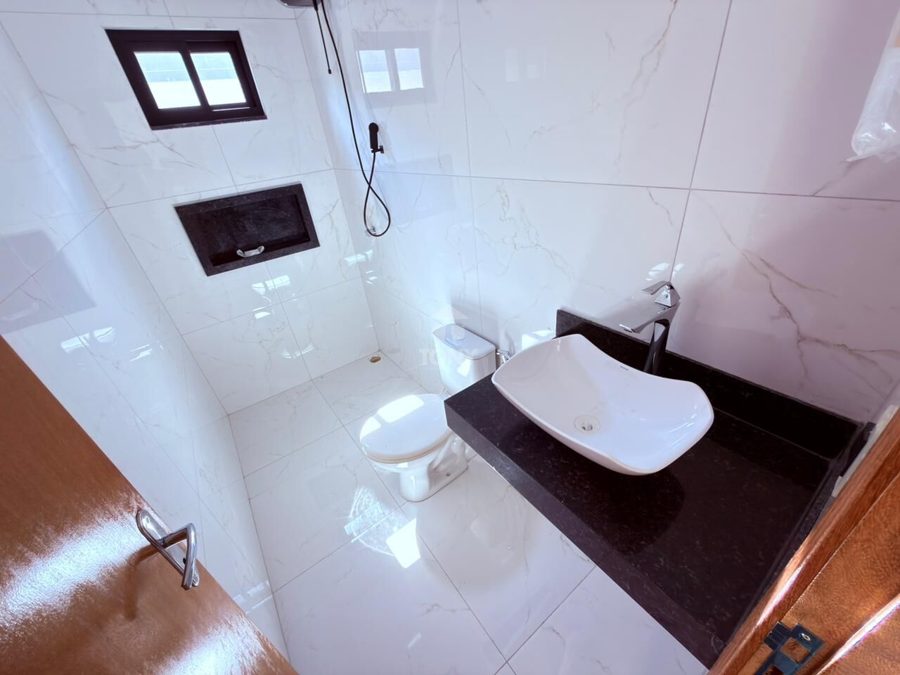 Casa à venda com 3 quartos, 1 suíte, 2 vagas e 100m² no Plano Diretor Sul, Palmas (TO) — foto 11 de 12