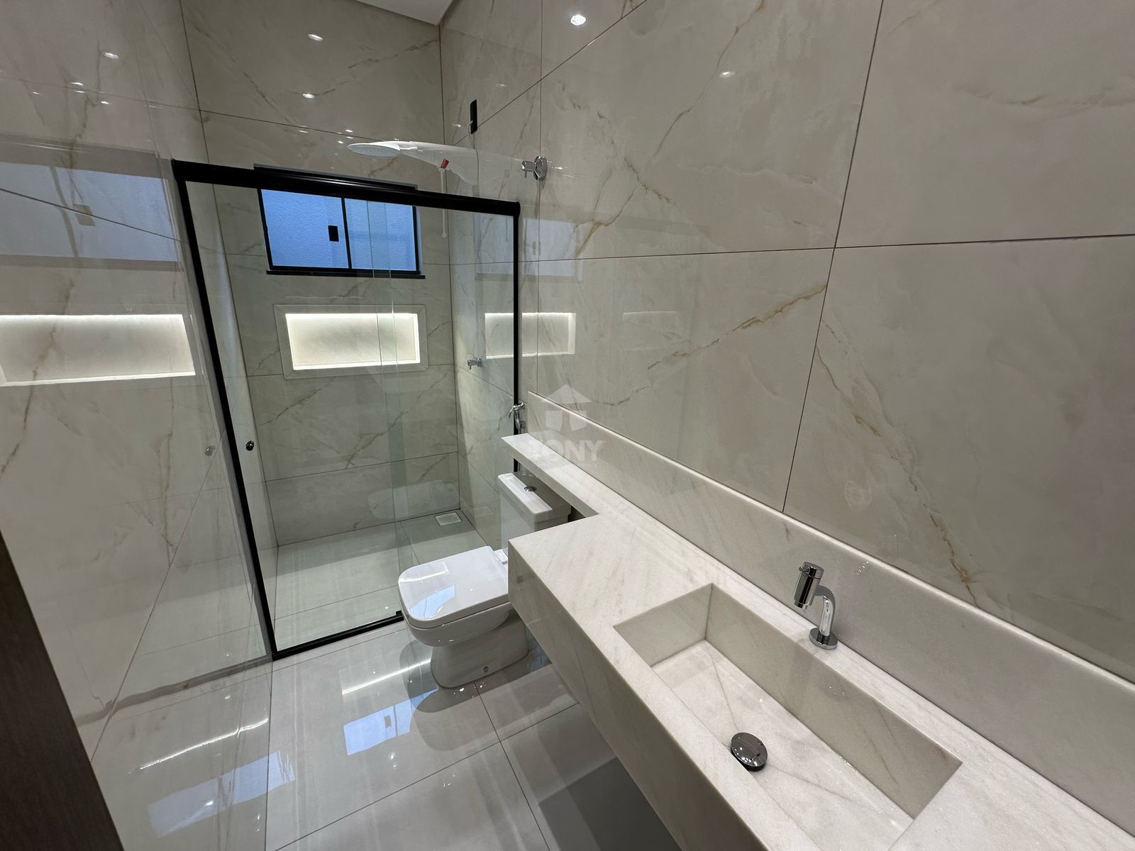 Casa à venda com 3 quartos, 1 suíte, 2 vagas e 146m² no Plano Diretor Norte, Palmas (TO) — foto 12 de 16