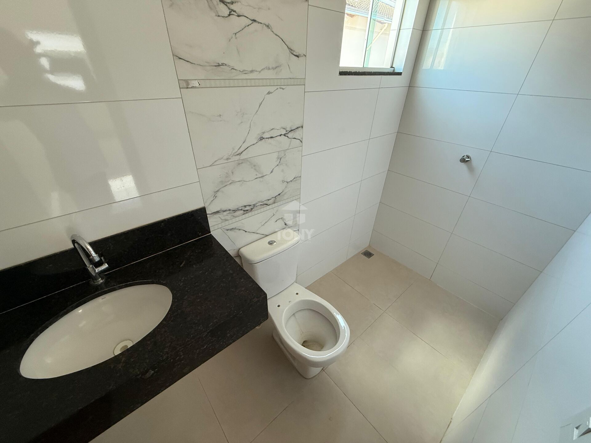 Casa à venda com 3 quartos, 1 suíte, 2 vagas e 108m² no Plano Diretor Sul, Palmas (TO) — foto 17 de 23