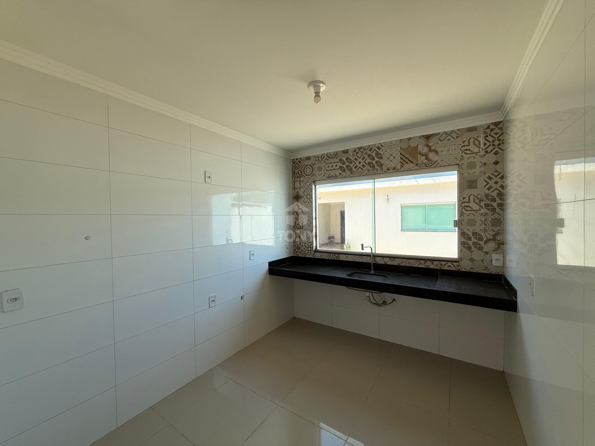 Casa à venda com 3 quartos, 1 suíte, 2 vagas e 108m² no Plano Diretor Sul, Palmas (TO) — foto 21 de 23