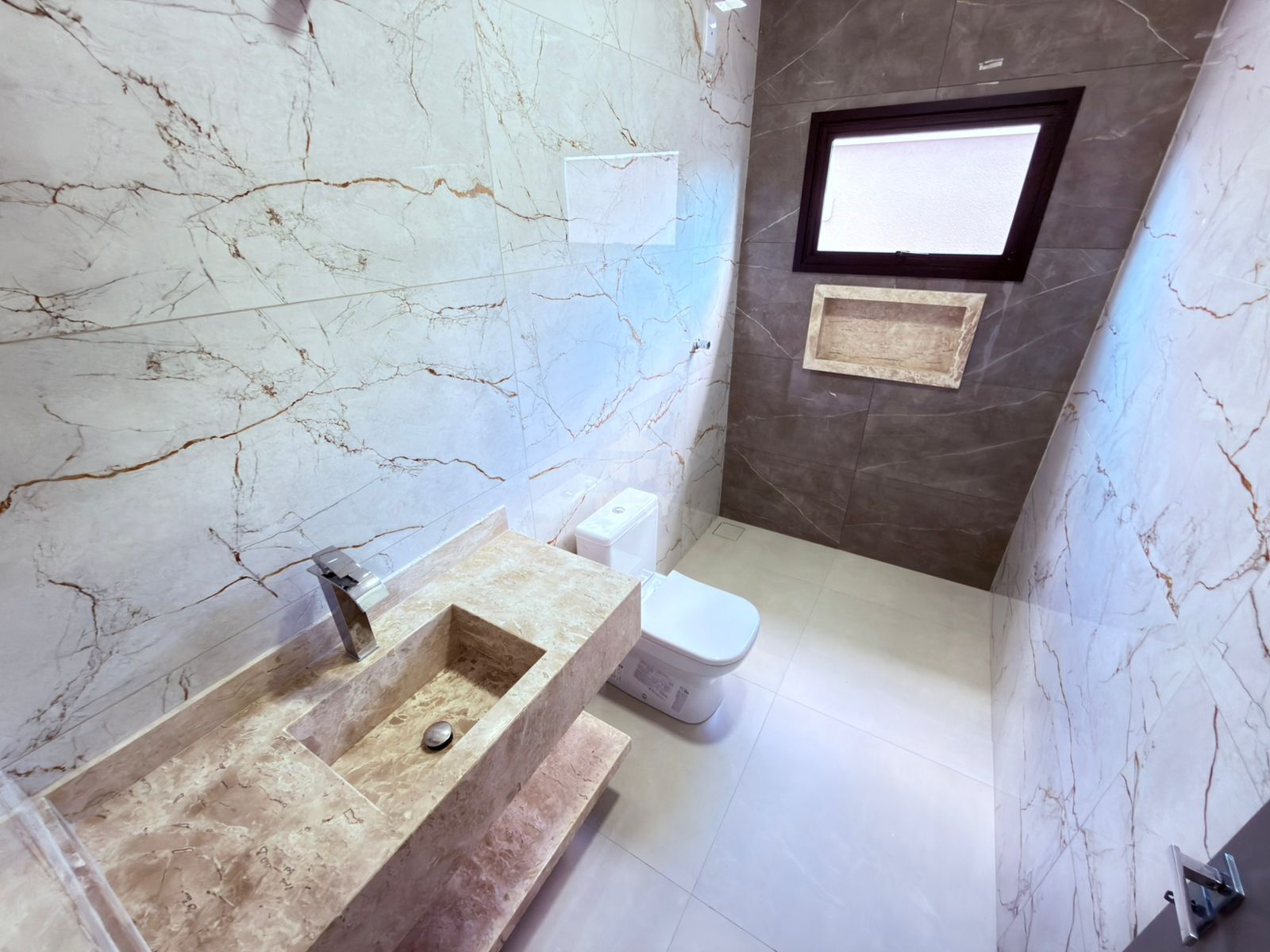 Casa à venda com 3 quartos, 1 suíte, 2 vagas e 155m² no Plano Diretor Sul, Palmas (TO) — foto 15 de 19