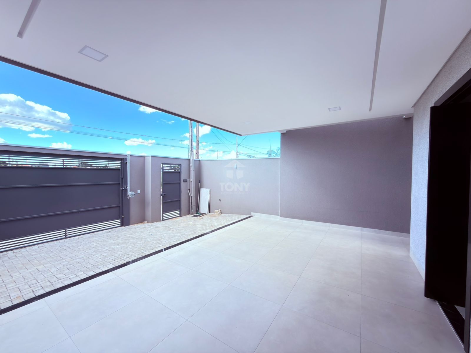 Casa à venda com 3 quartos, 1 suíte, 2 vagas e 155m² no Plano Diretor Sul, Palmas (TO) — foto 4 de 19