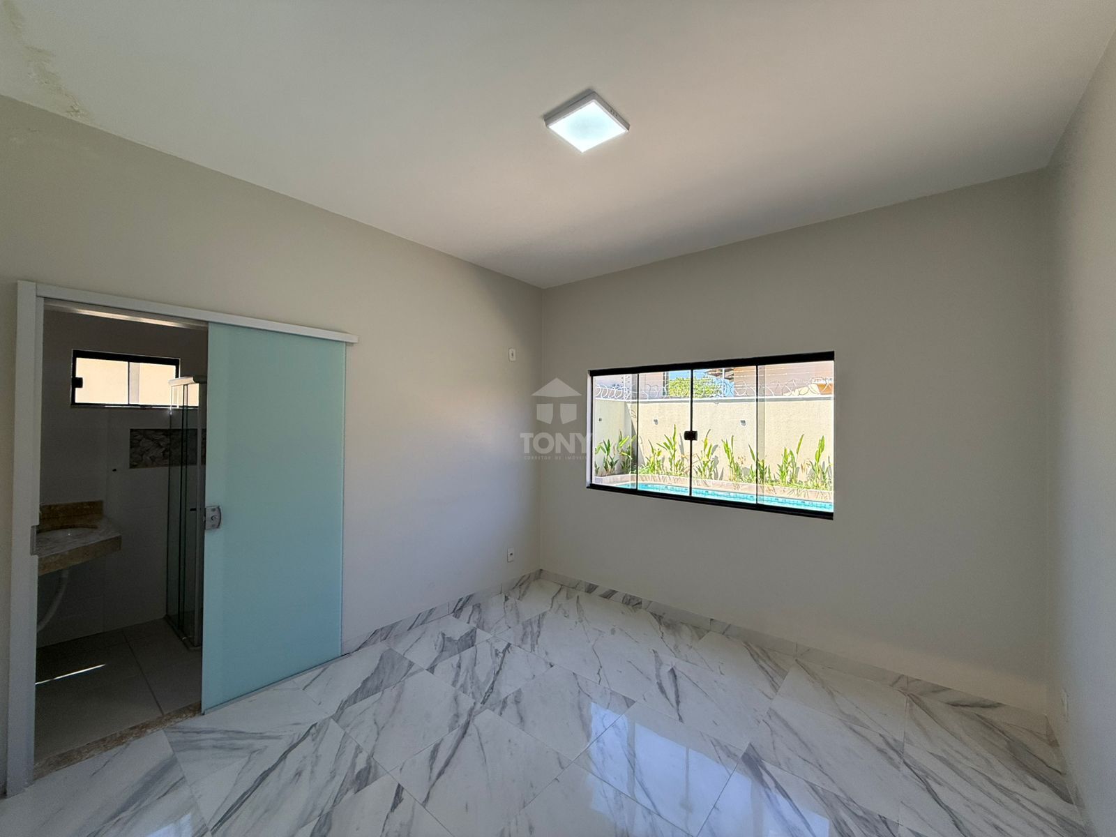 Casa à venda com 3 quartos, 2 suítes, 4 vagas e 187m² no Plano Diretor Sul, Palmas (TO) — foto 10 de 21