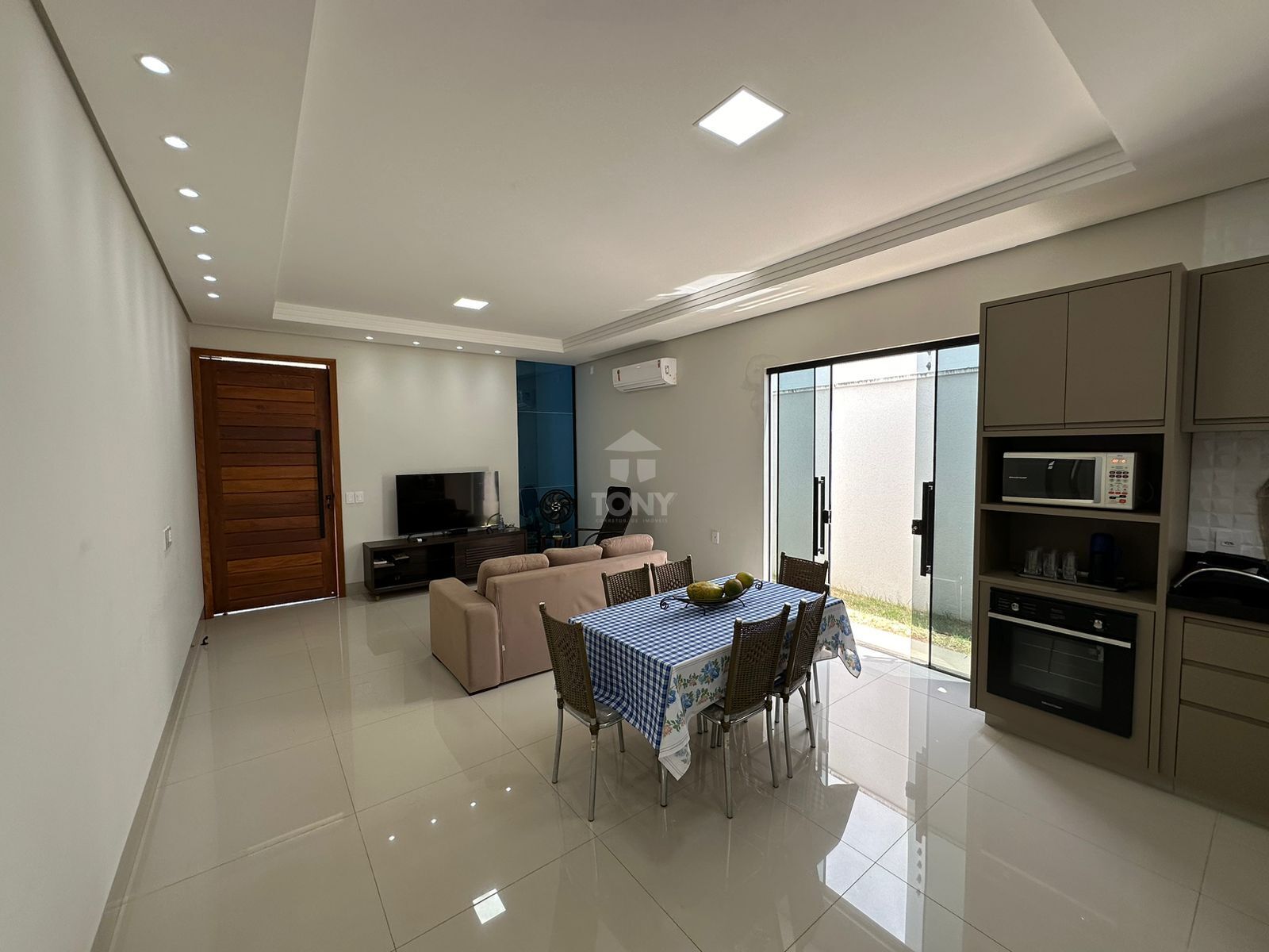 Casa à venda com 3 quartos, 1 suíte, 2 vagas e 180m² no Plano Diretor Sul, Palmas (TO) — foto 4 de 22