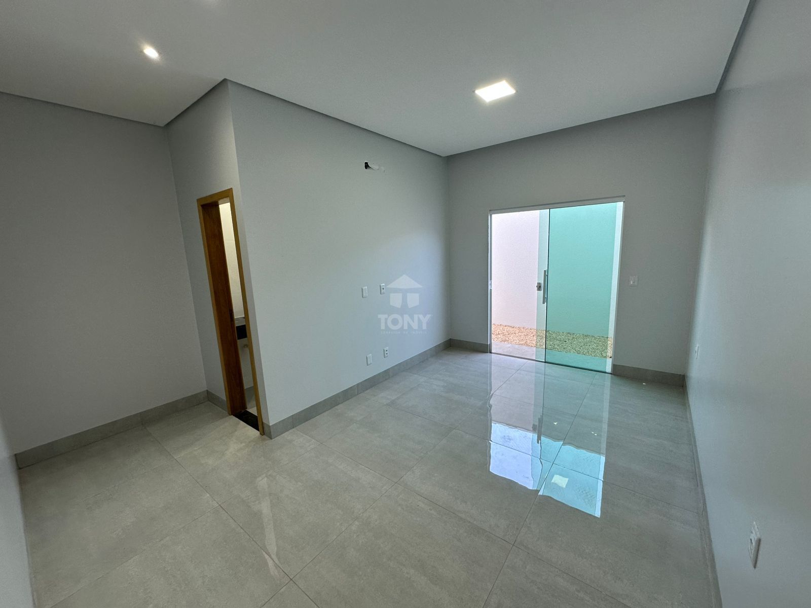 Casa à venda com 3 quartos, 1 suíte, 2 vagas e 122m² no Plano Diretor Sul, Palmas (TO) — foto 7 de 13