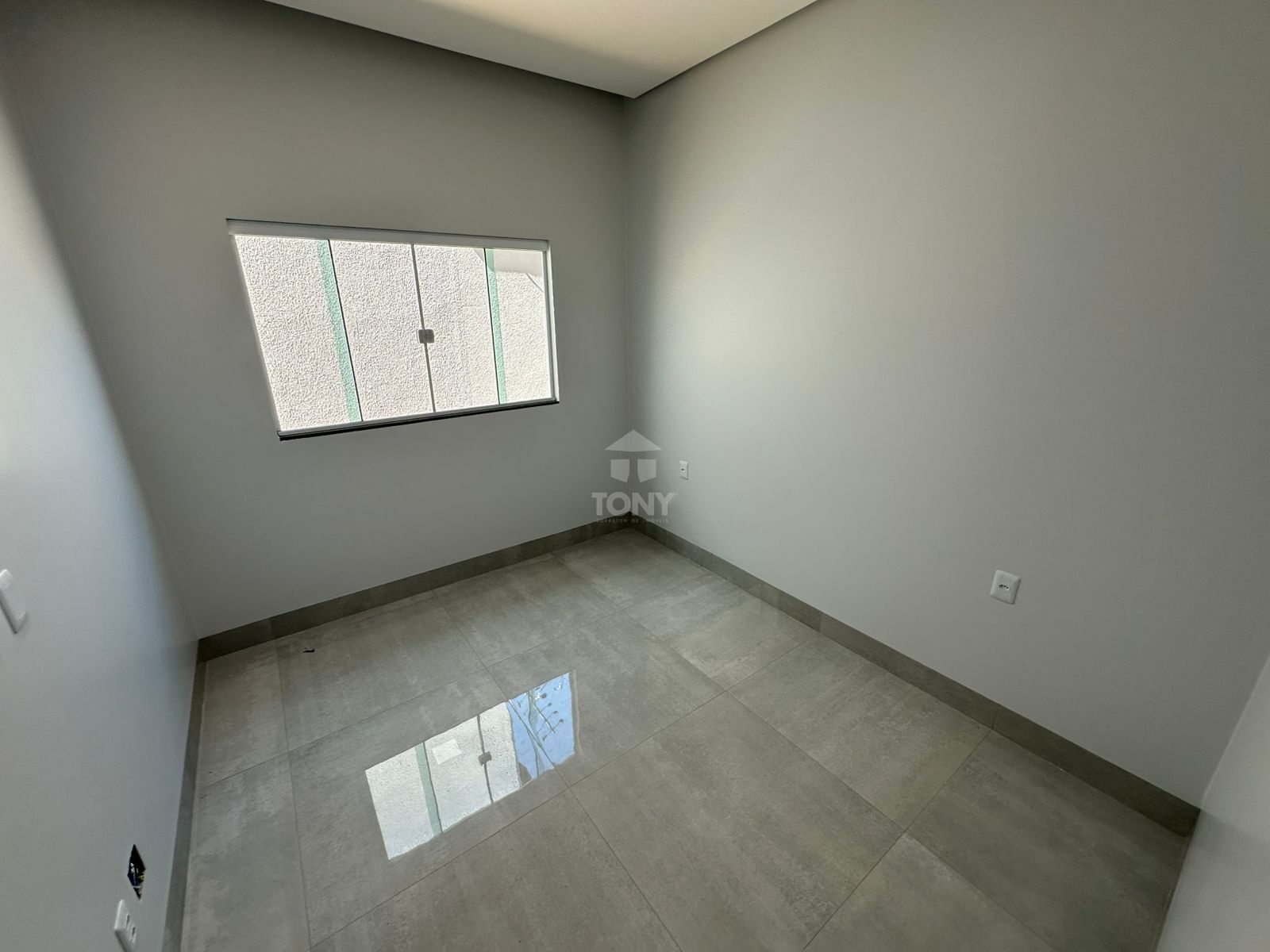 Casa à venda com 3 quartos, 1 suíte, 2 vagas e 122m² no Plano Diretor Sul, Palmas (TO) — foto 8 de 13