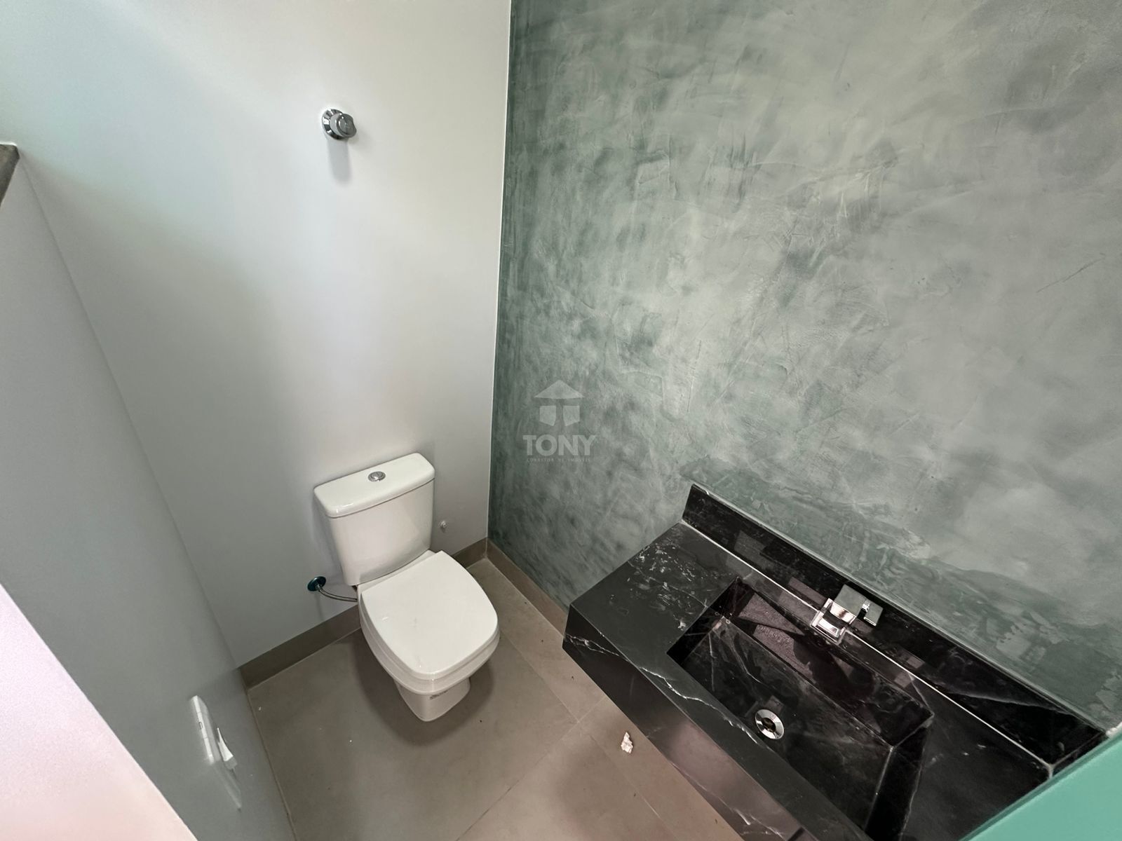Casa à venda com 3 quartos, 1 suíte, 2 vagas e 122m² no Plano Diretor Sul, Palmas (TO) — foto 12 de 13