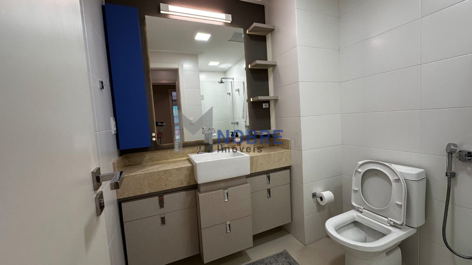 Apartamento à venda com 3 quartos, 3 suítes, 2 vagas e 131m² no Beira Mar Norte, Florianópolis (SC) — foto 19 de 30