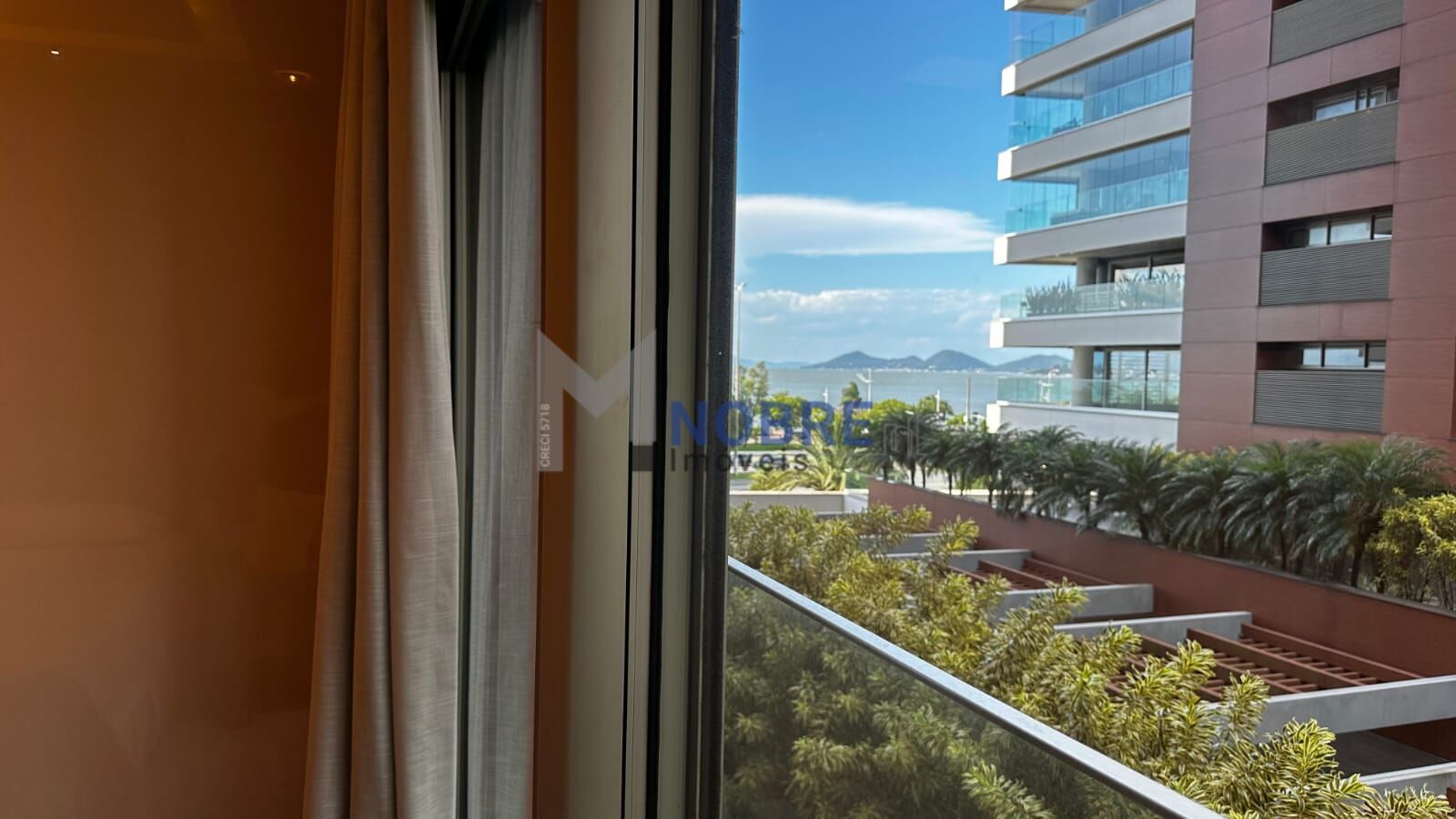 Apartamento à venda com 3 quartos, 3 suítes, 2 vagas e 131m² no Beira Mar Norte, Florianópolis (SC) — foto 22 de 30