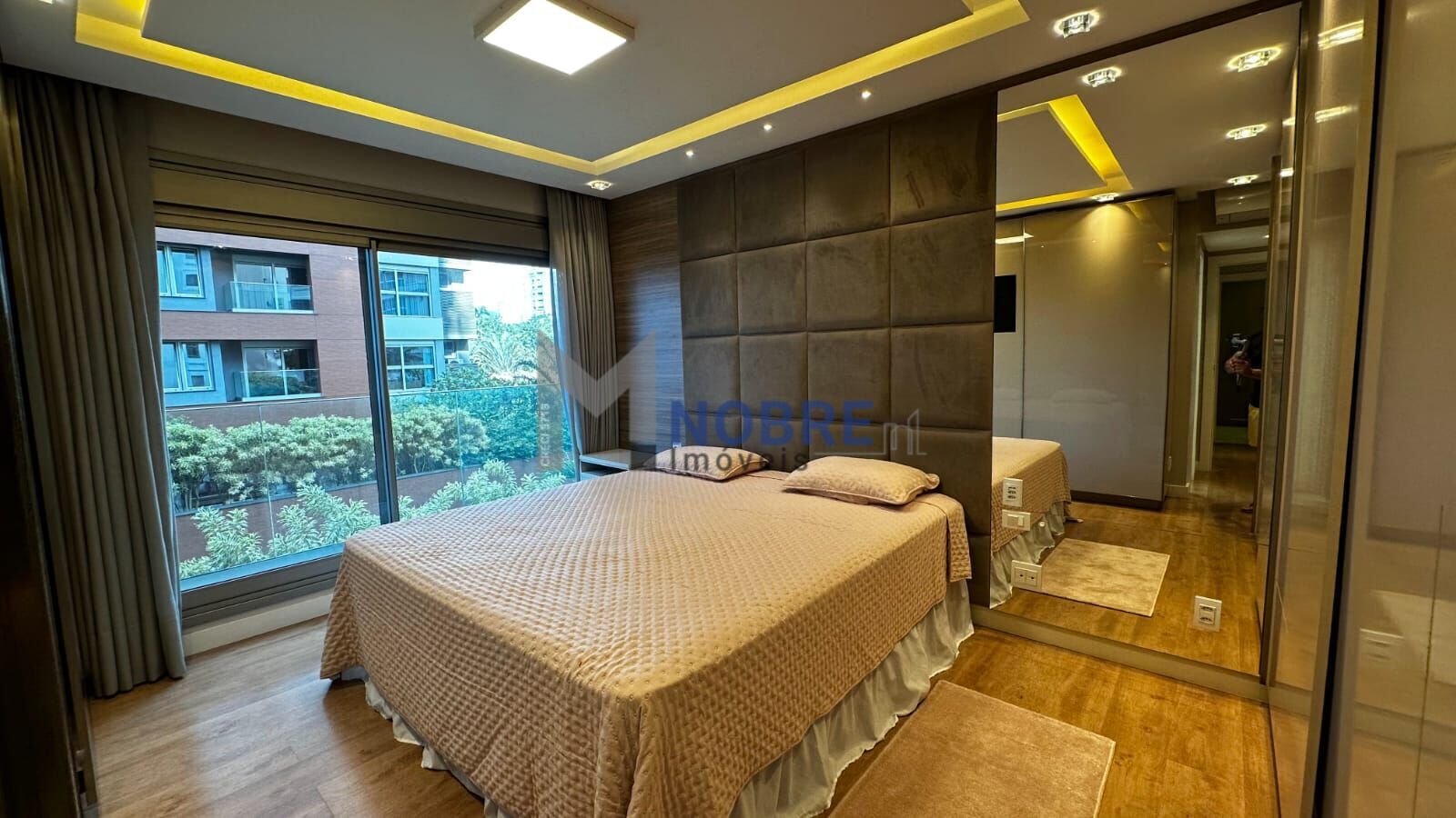 Apartamento à venda com 3 quartos, 3 suítes, 2 vagas e 131m² no Beira Mar Norte, Florianópolis (SC) — foto 24 de 30