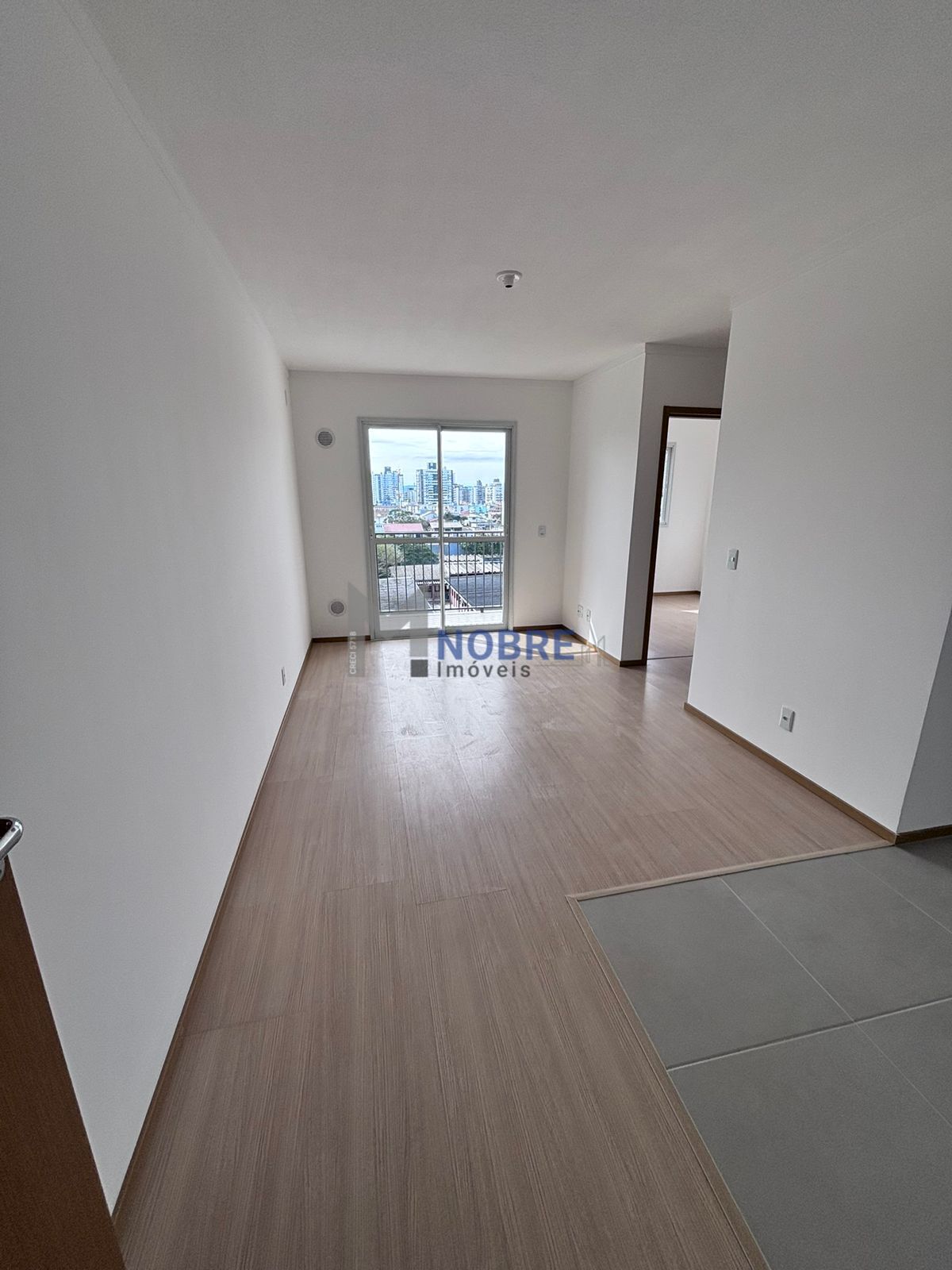 Apartamento à venda com 2 quartos, 1 banheiro, 1 vaga e 58m² no Barreiros, São José (SC) — foto 4 de 11