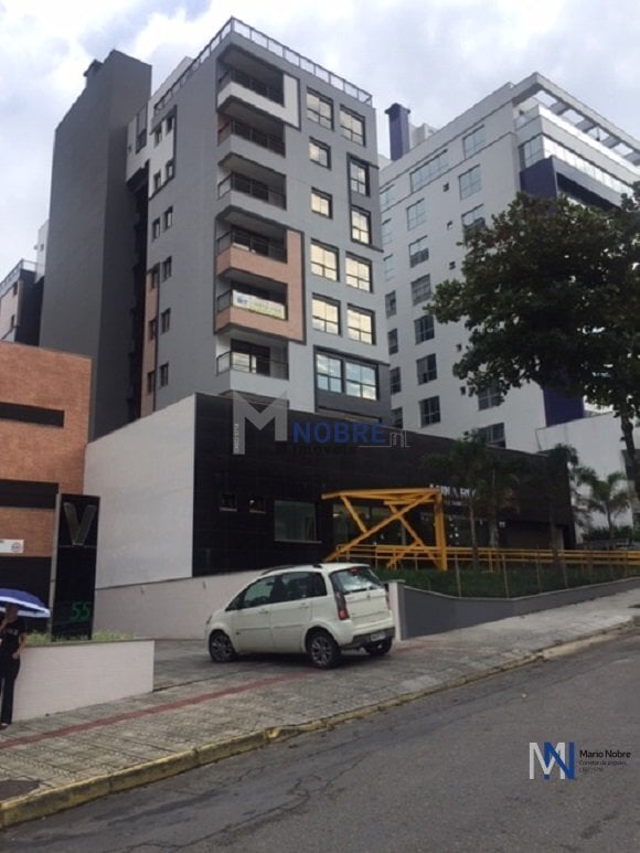 Apartamento à venda com 2 quartos, 2 suítes, 2 vagas e 113m² no Itacorubi, Florianópolis (SC) — foto 3 de 30