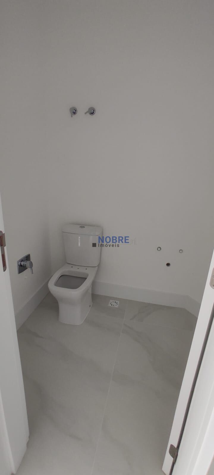 Apartamento à venda com 3 quartos, 3 suítes, 2 vagas e 138m² no João Paulo, Florianópolis (SC) — foto 18 de 27