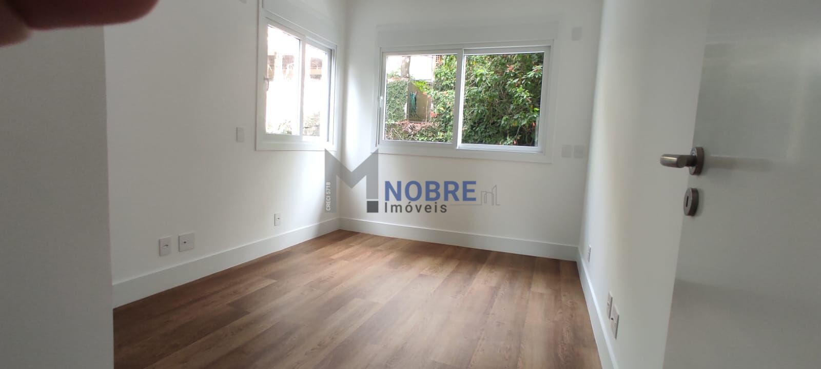 Apartamento à venda com 3 quartos, 3 suítes, 2 vagas e 138m² no João Paulo, Florianópolis (SC) — foto 24 de 27