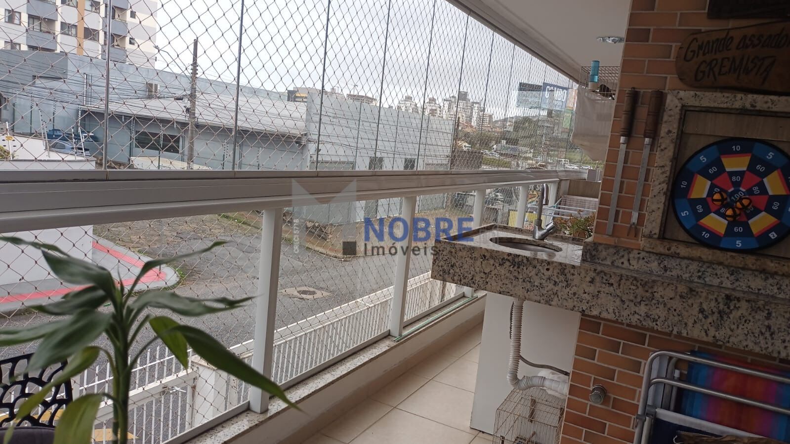 Apartamento à venda com 3 quartos, 1 suíte, 2 vagas e 94m² no Barreiros, São José (SC) — foto 12 de 30