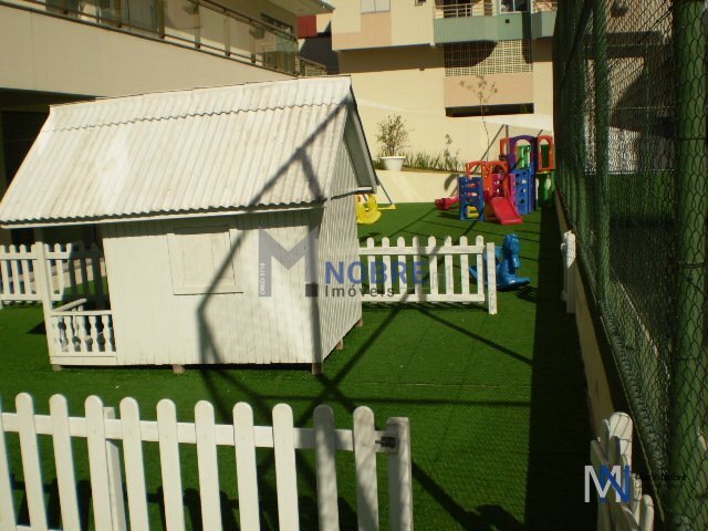 Apartamento à venda com 3 quartos, 1 suíte, 2 vagas e 75m² no Trindade, Florianópolis (SC) — foto 8 de 26