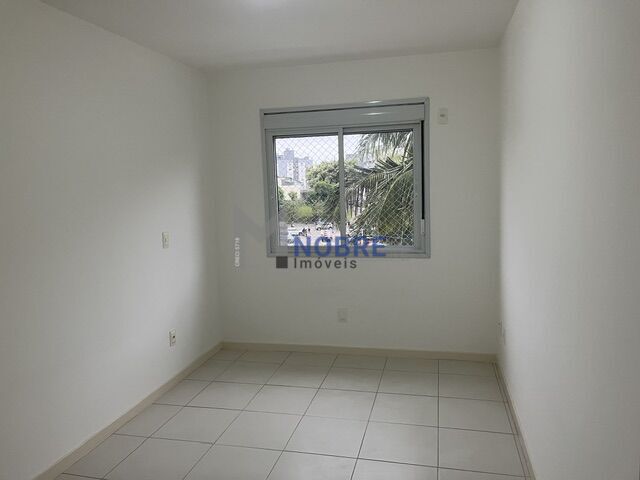Apartamento à venda com 2 quartos, 1 suíte, 1 vaga e 65m² no Centro, São José (SC) — foto 24 de 25