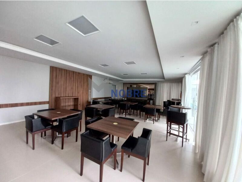 Apartamento à venda com 2 quartos, 1 suíte, 1 vaga e 65m² no Centro, São José (SC) — foto 8 de 10