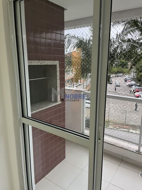 Apartamento à venda com 2 quartos, 1 suíte, 1 vaga e 65m² no Centro, São José (SC) — foto 12 de 25