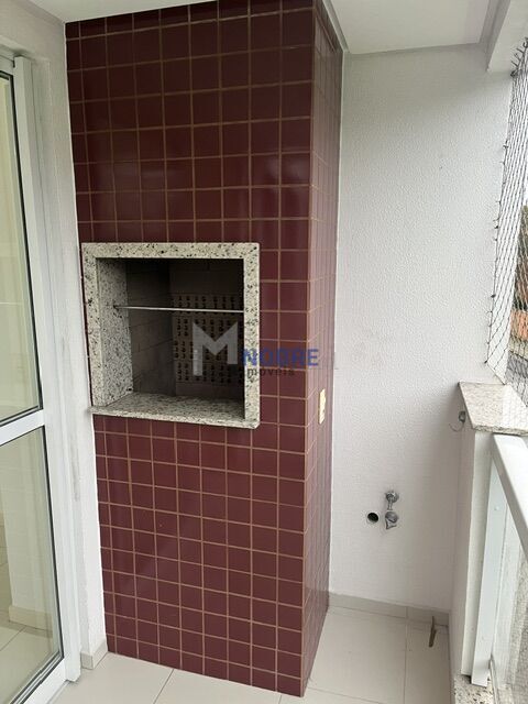 Apartamento à venda com 2 quartos, 1 suíte, 1 vaga e 65m² no Centro, São José (SC) — foto 13 de 25