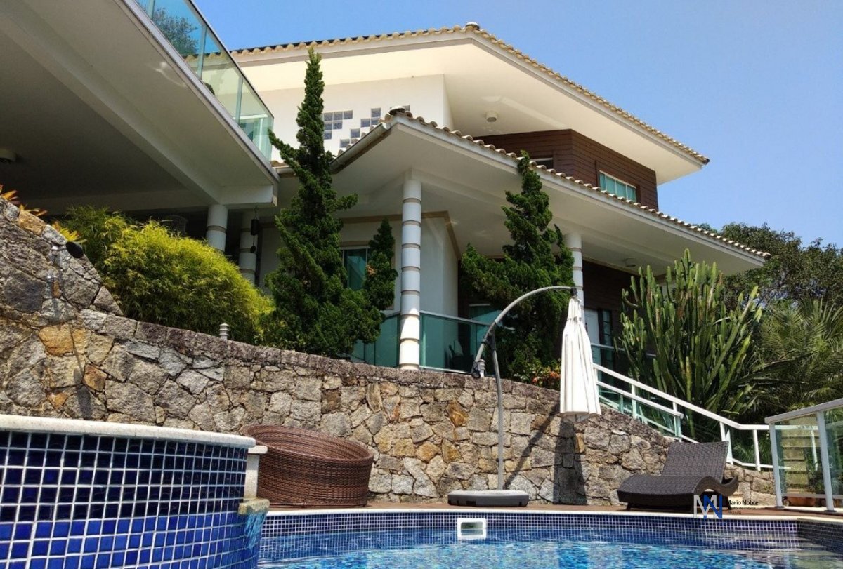 Casa à venda com 4 quartos, 1 suíte, 2 vagas e 350m² no Bosque das Mansões, São José (SC) — foto 16 de 30