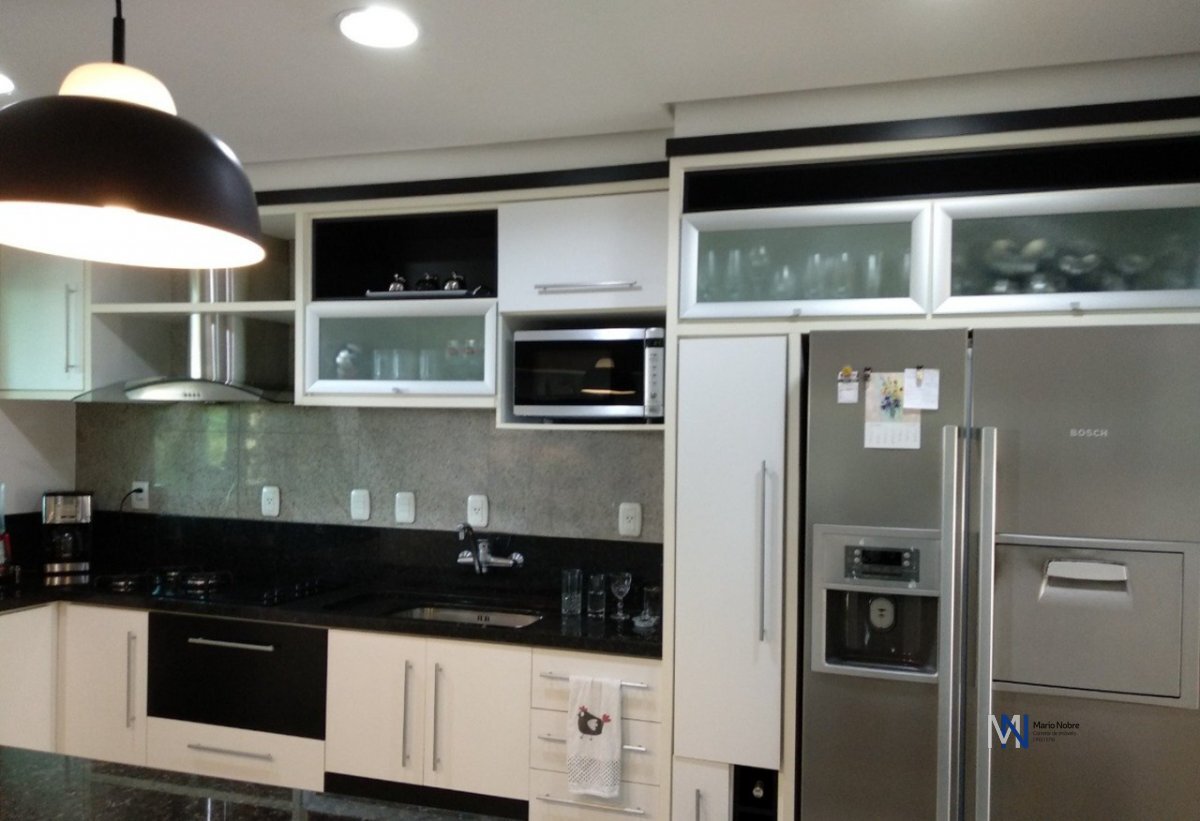 Casa à venda com 4 quartos, 1 suíte, 2 vagas e 350m² no Bosque das Mansões, São José (SC) — foto 25 de 30