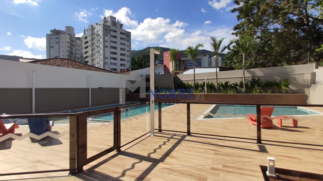 Apartamento à venda com 2 quartos, 1 suíte, 2 vagas e 65m² no Itacorubi, Florianópolis (SC) — foto 8 de 30
