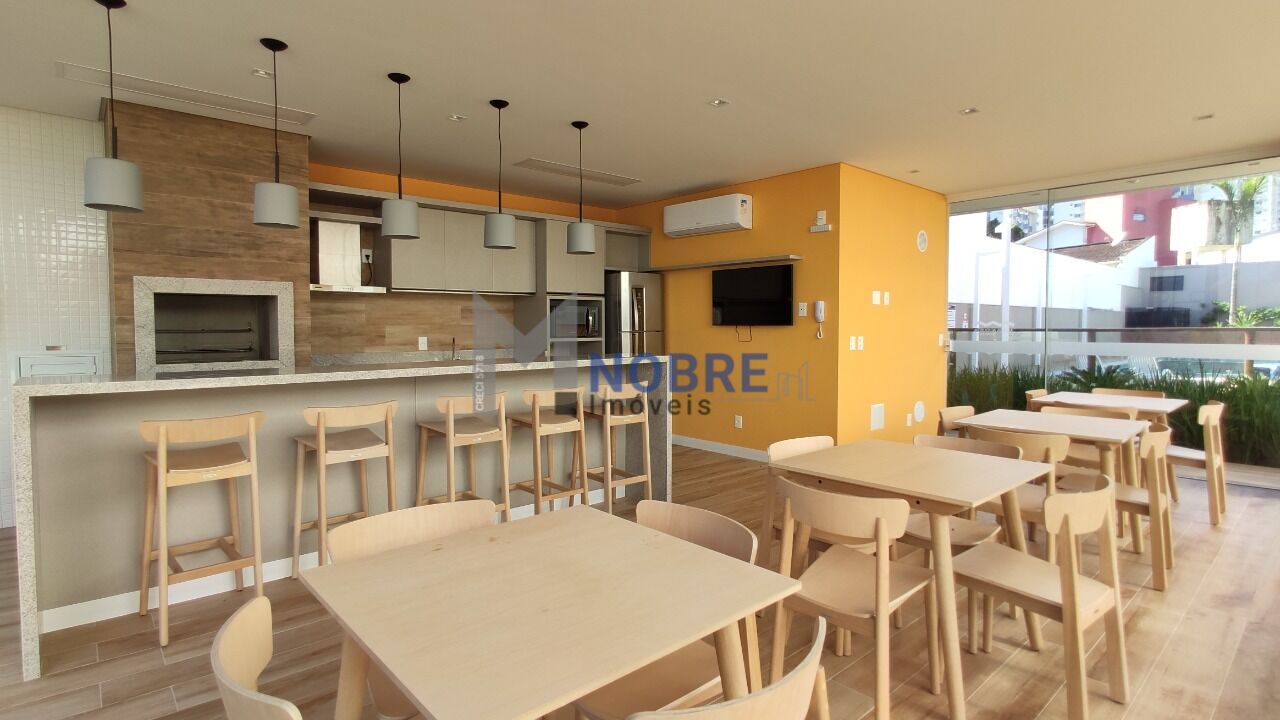 Apartamento à venda com 2 quartos, 1 suíte, 2 vagas e 65m² no Itacorubi, Florianópolis (SC) — foto 7 de 30