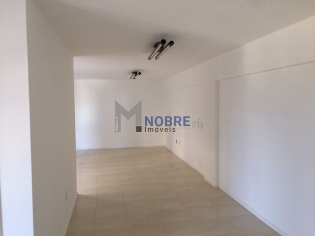 Comercial à venda com 2 banheiros, 2 vagas e 58m² no Centro, Florianópolis (SC) — foto 16 de 17