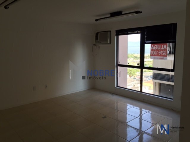 Comercial à venda com 2 banheiros, 2 vagas e 58m² no Centro, Florianópolis (SC) — foto 3 de 17