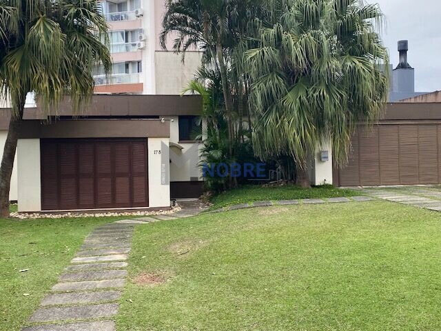 Casa à venda com 3 quartos, 1 suíte, 2 vagas e 250m² no Itaguaçu, Florianópolis (SC) — foto 2 de 30