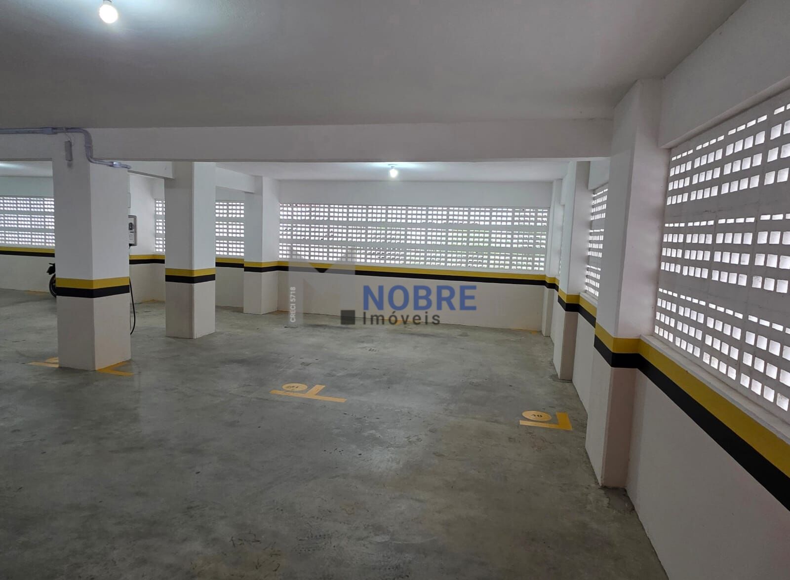Cobertura à venda com 2 quartos, 2 suítes, 2 vagas e 115m² no Pantanal, Florianópolis (SC) — foto 27 de 30