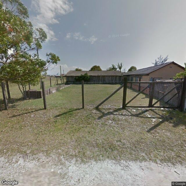 Imagem estática do "Street View" da localização