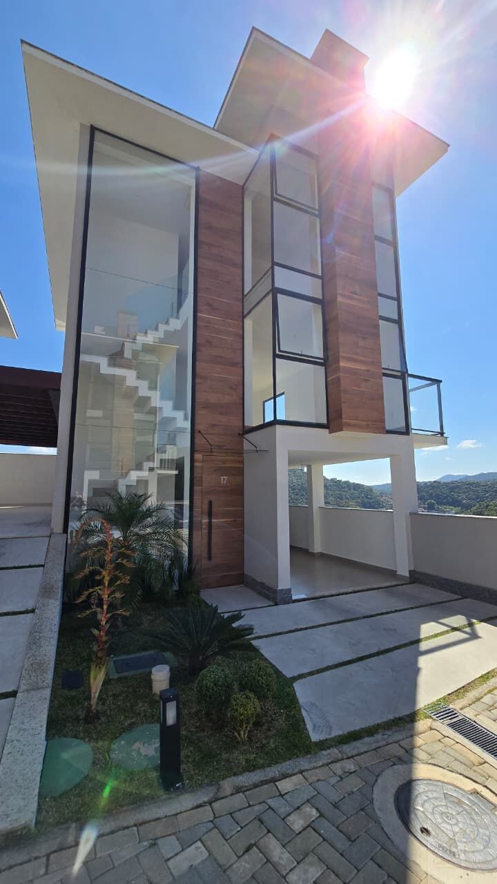 Viver Bem na Tijuca: Vista Linda, Casa Nova e a Liberdade de Escolher Sua Qualidade de Vida