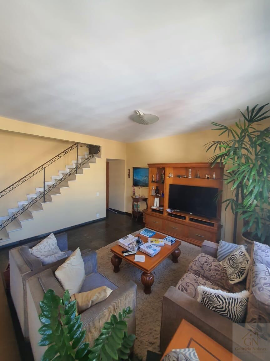Excelente Apartamento/Cobertura em Icaraí – 3 Quartos e 2 Vagas de Garagem