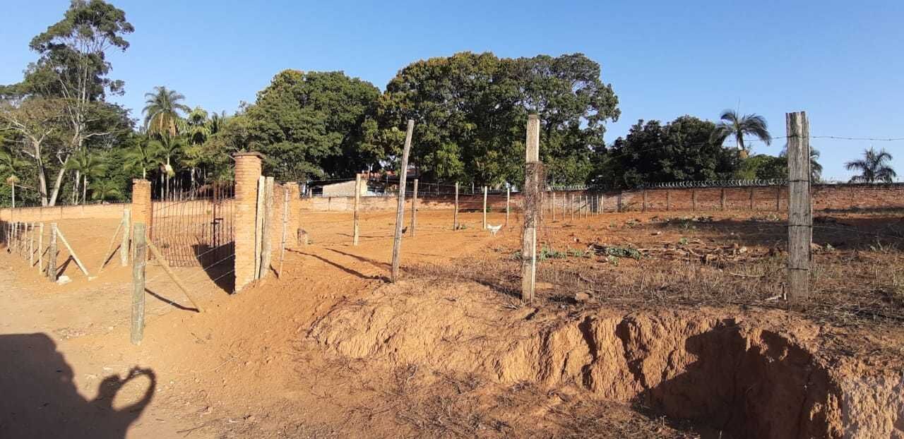 Chácara limpa perto do centro de Mogi Mirim