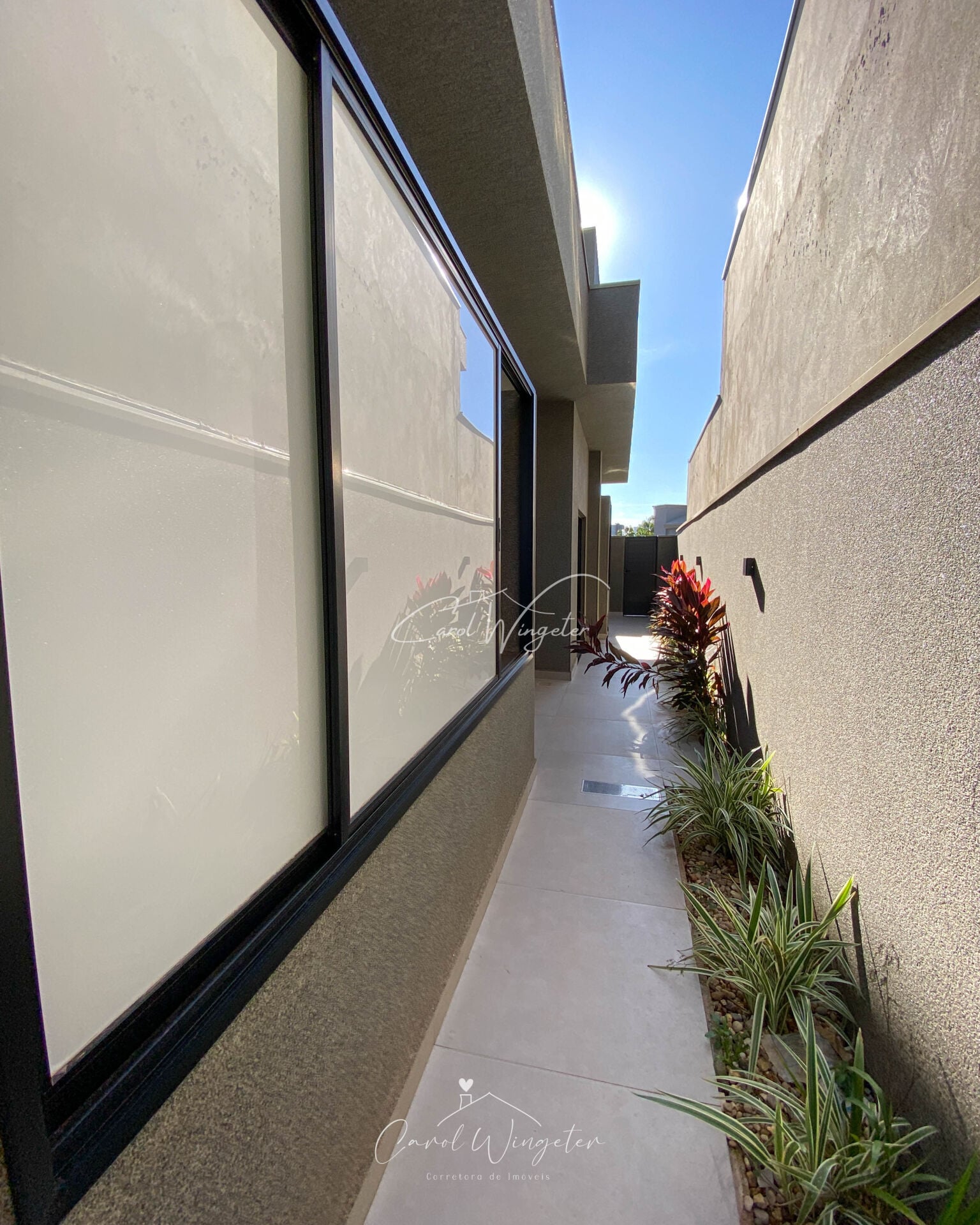 Casa de Condomínio com 3 quartos à venda, 244m² — foto 23 de 51