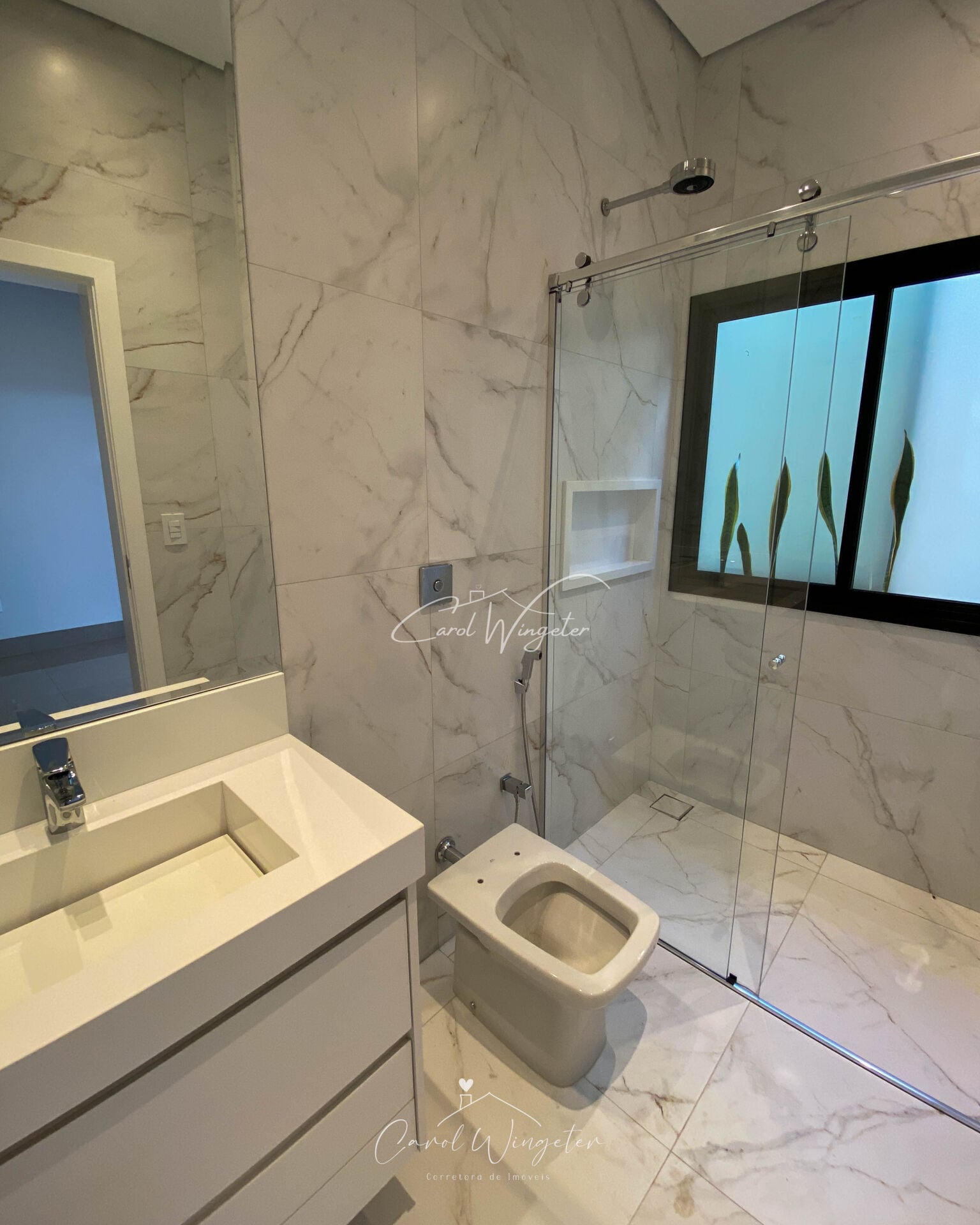 Casa de Condomínio com 3 quartos à venda, 244m² — foto 25 de 51